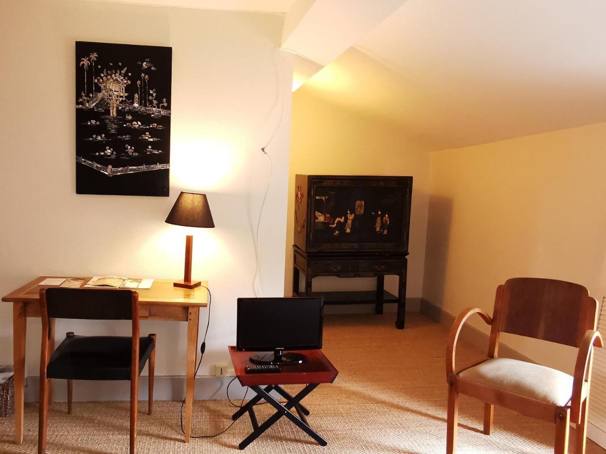 Logis Hotel Restaurant La Barguillere Saint-Pierre-de-Rivière Zewnętrze zdjęcie