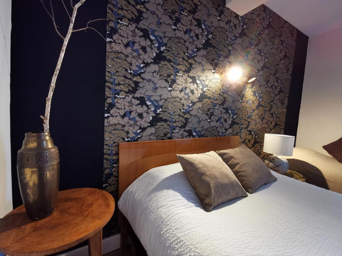 Logis Hotel Restaurant La Barguillere Saint-Pierre-de-Rivière Zewnętrze zdjęcie
