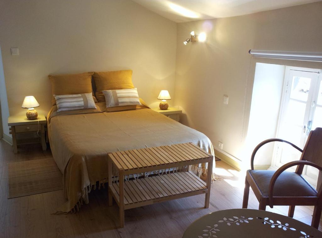Logis Hotel Restaurant La Barguillere Saint-Pierre-de-Rivière Zewnętrze zdjęcie