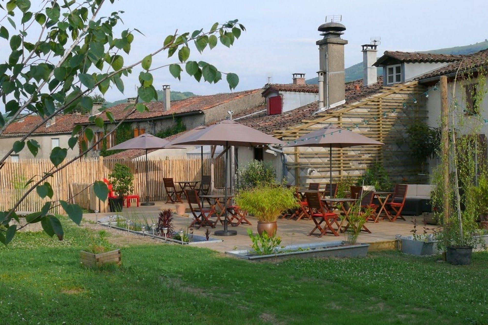 Logis Hotel Restaurant La Barguillere Saint-Pierre-de-Rivière Zewnętrze zdjęcie